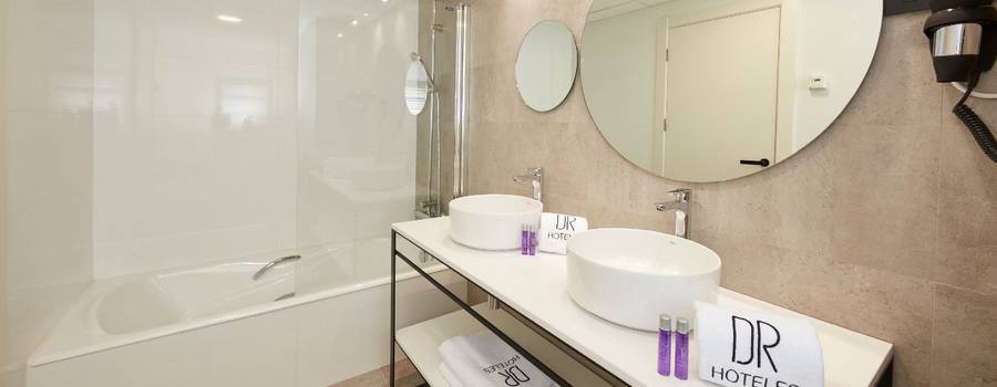 APARTAMENTO Dos Rios 1 DORMITORIO CON BALCÓN (2-4 PAX) APARTAMENTO Dos Rios 1 DORMITORIO CON BALCÓN (2-4 PAX)